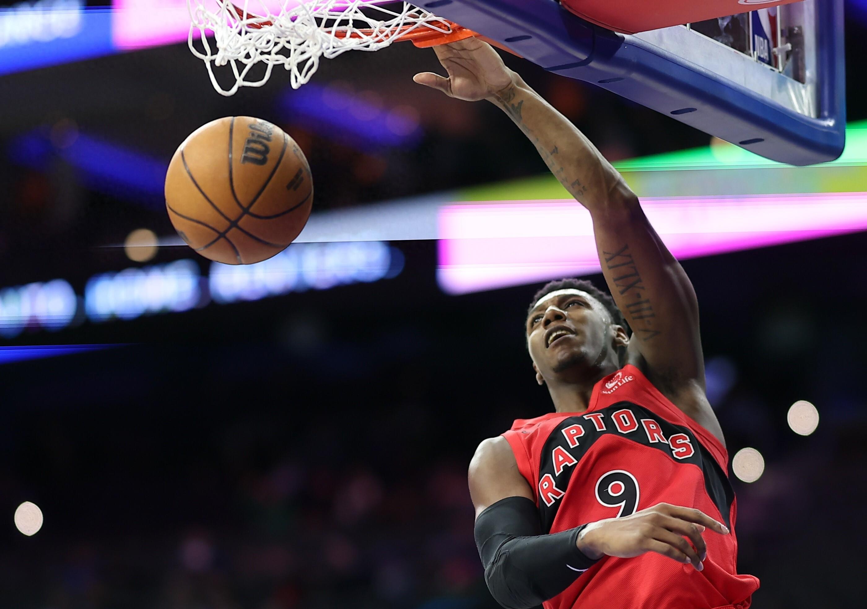 开云平台-关于猛龙爆冷爵士,巴恩斯高光表现的信息