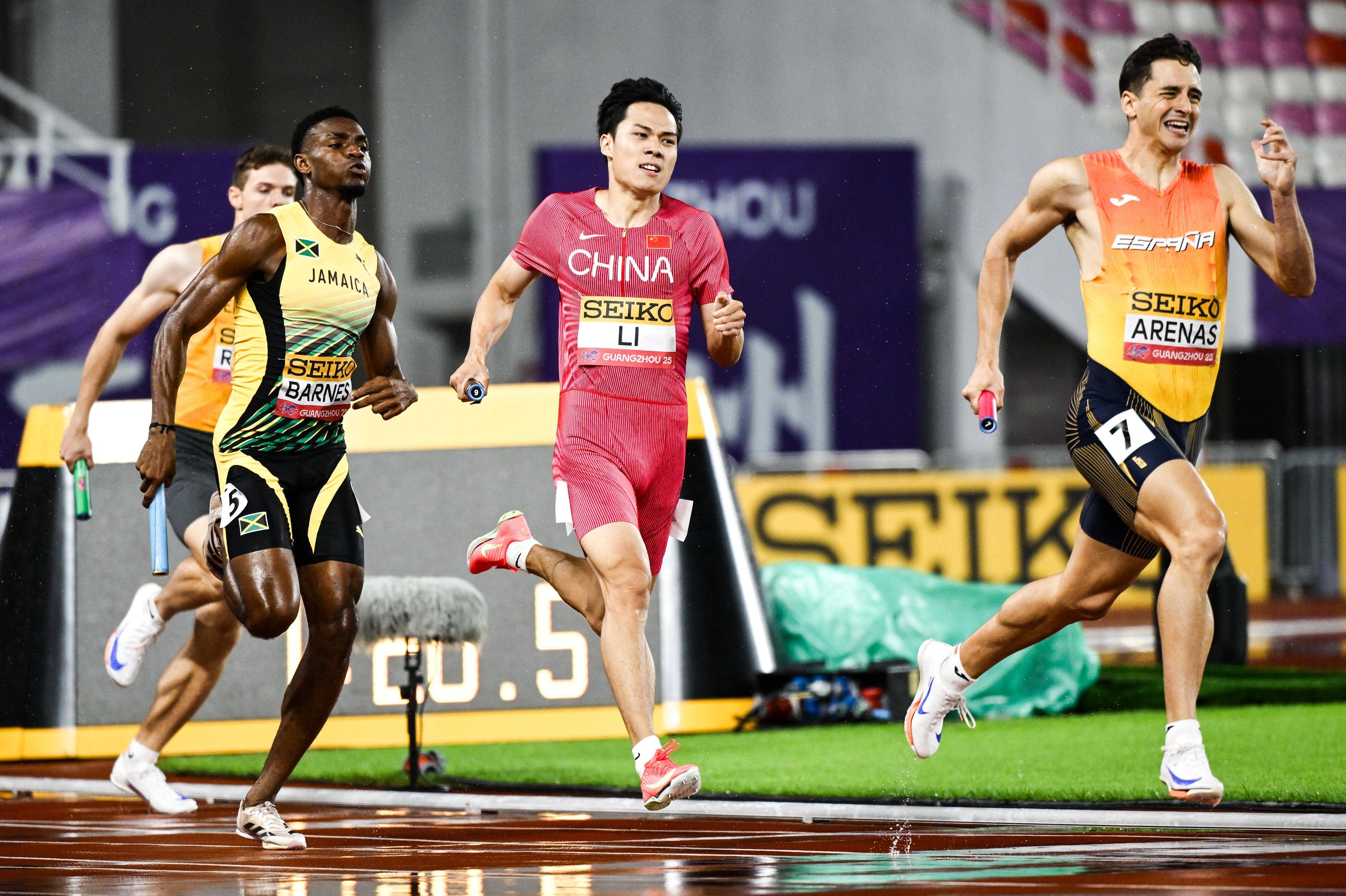 日本乒乓球队力克英国乒乓球队,波尔打破历史纪录的简单介绍 日本乒乓球队力克英国乒乓球队,波尔打破历史纪录的简单介绍