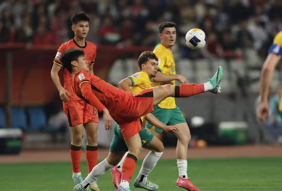 外援助攻带队夺冠,双方实力强劲赛况激烈的简单介绍 外援助攻带队夺冠,双方实力强劲赛况激烈的简单介绍