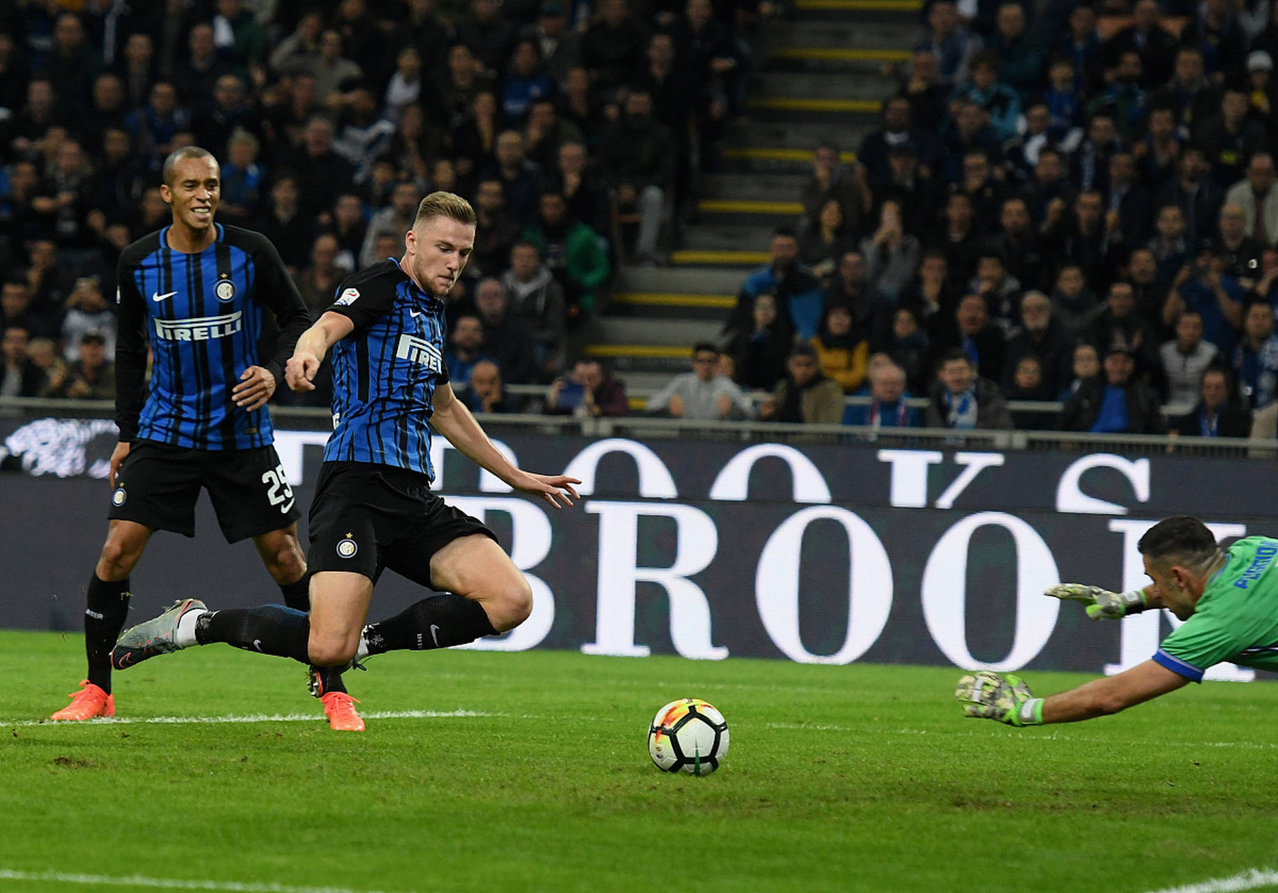 包含西甲豪门在欧洲比赛中斩获胜果的词条 包含西甲豪门在欧洲比赛中斩获胜果的词条