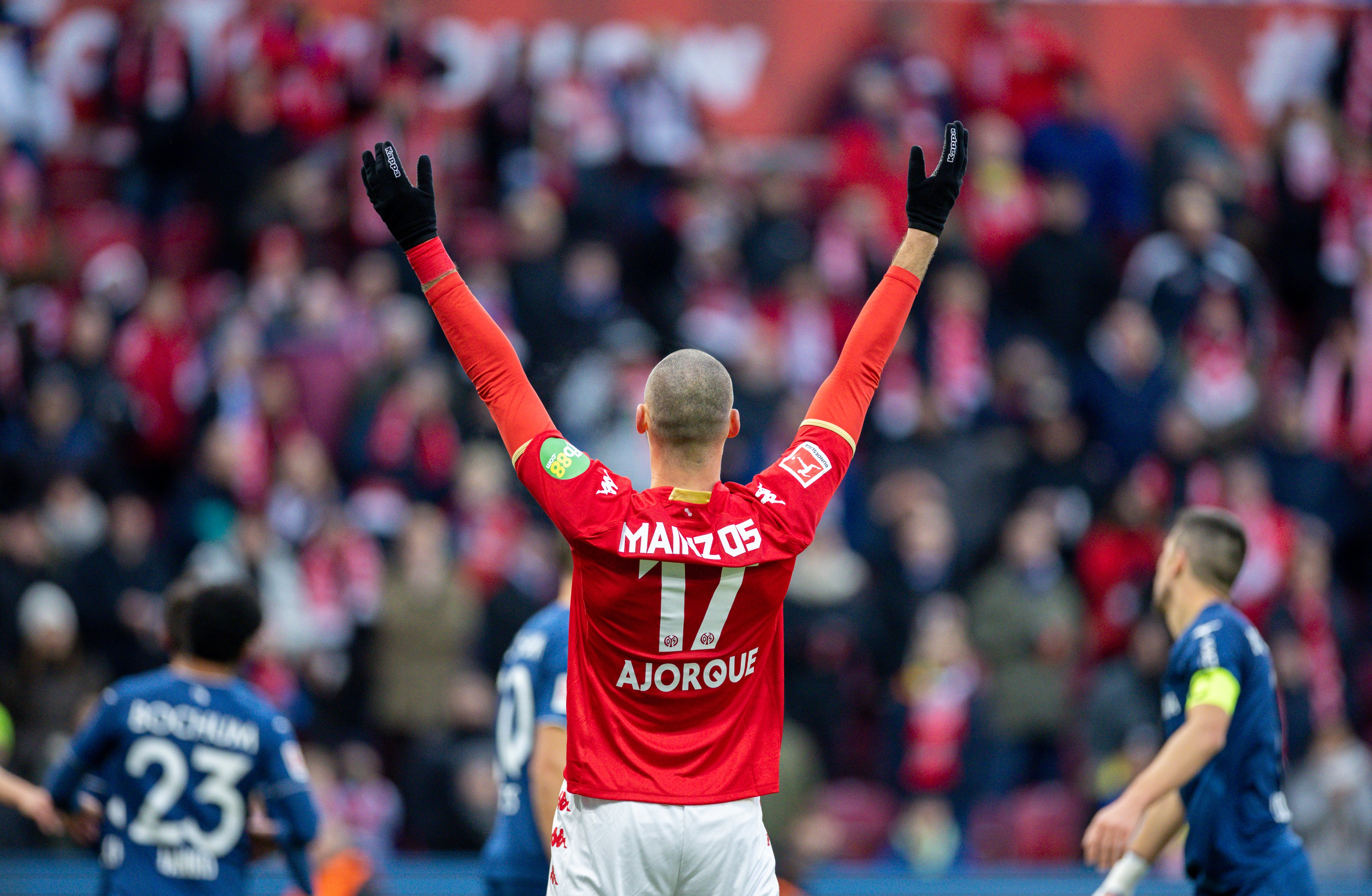 开云体育平台APP-包含美因茨主力伤退,球队面临困难的词条