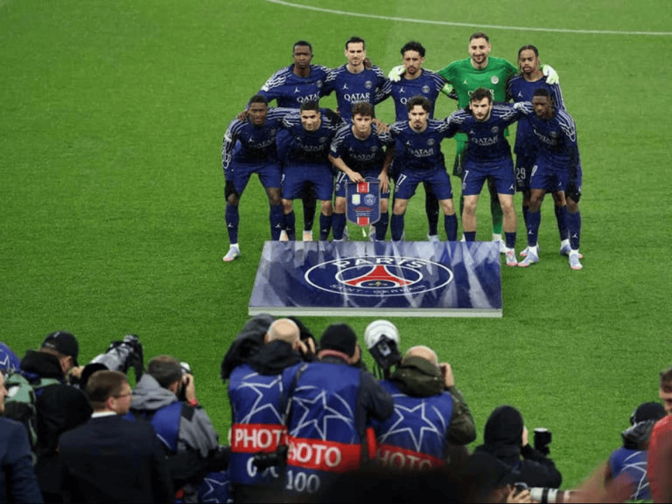 开云体育平台APP-包含欧洲俱乐部半决赛激烈对决,胜者晋级决赛的词条