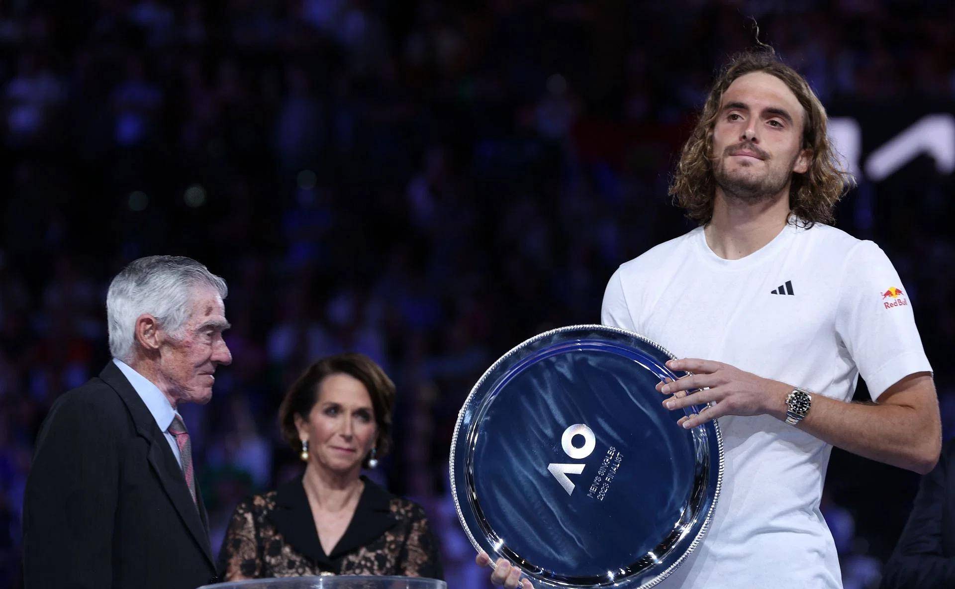 开云官方app入口-ATP总决赛横扫拉沃尔杯,西西帕斯扛起全队的简单介绍