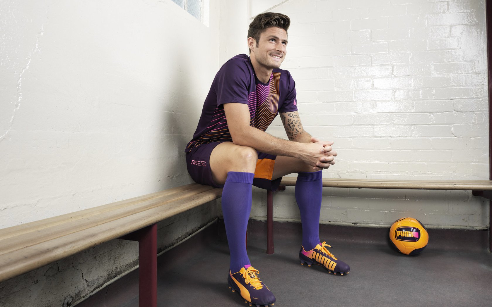 2026世界杯之夜，莱万，那个带动全队节奏的波兰心脏